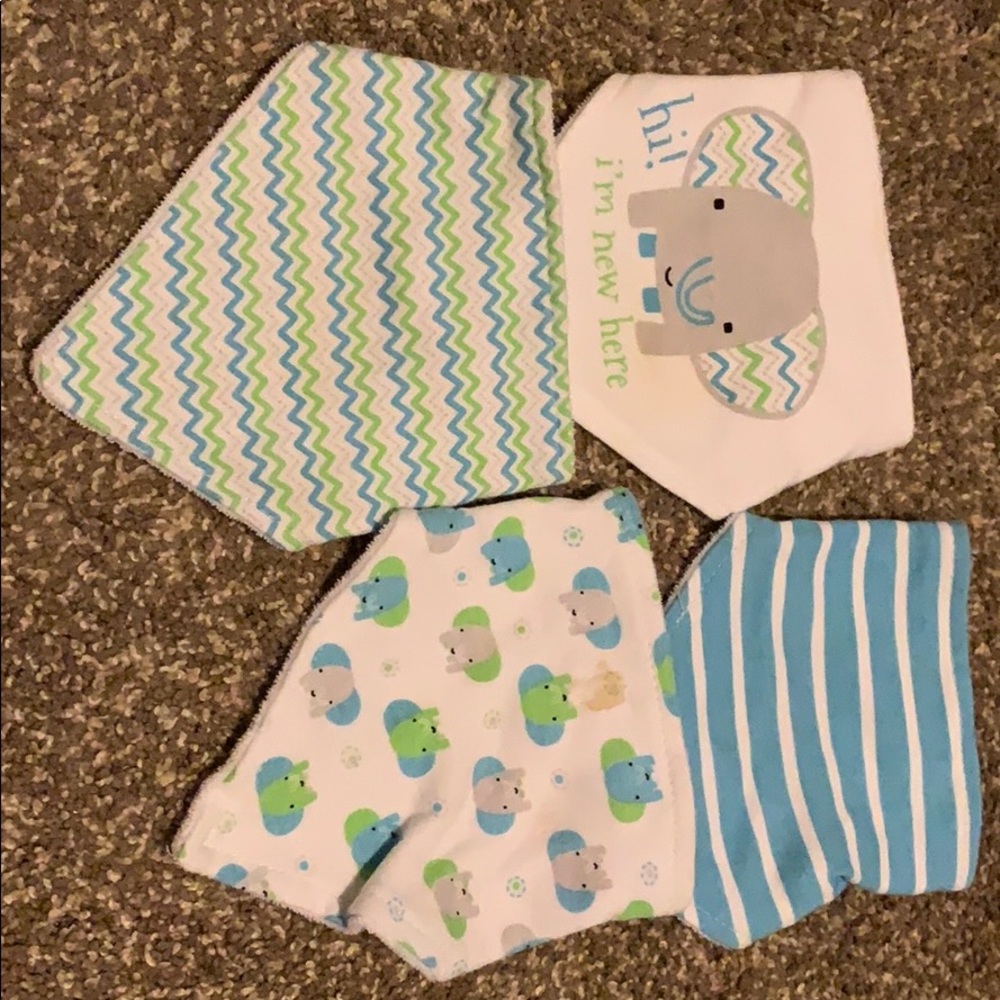 Bandana bib set